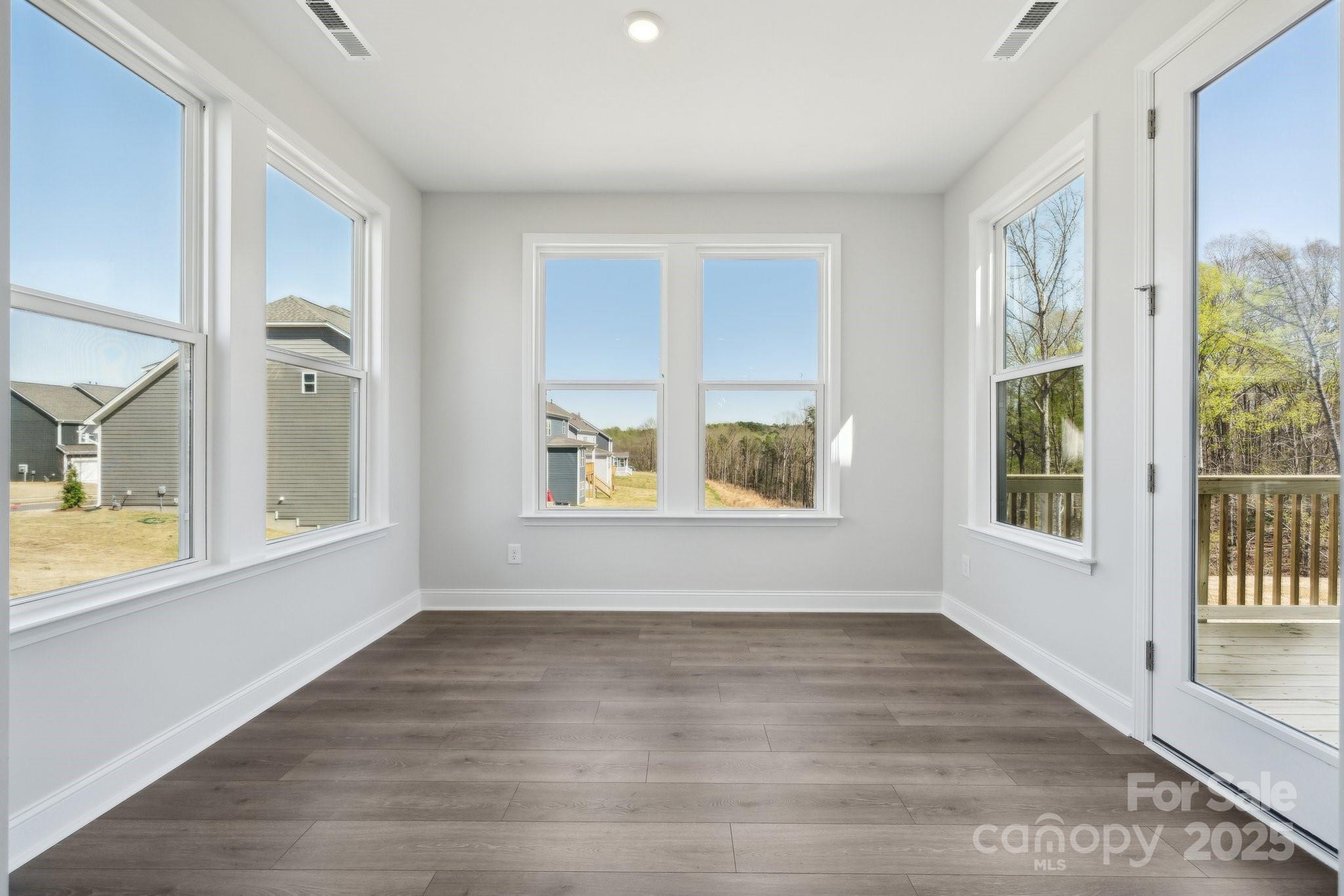 The Estates at Sugar Creek - Residential