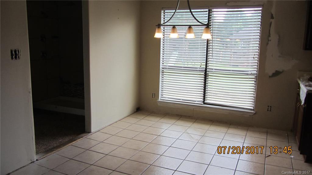 Walden On Carmel - Residential