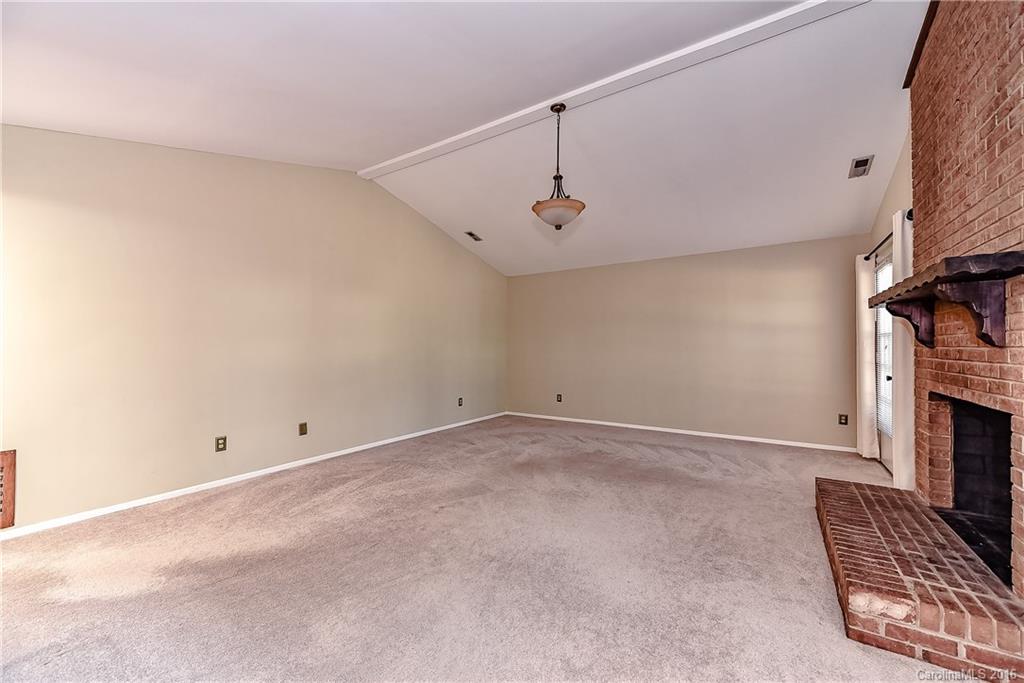 Sardis Forest - Residential