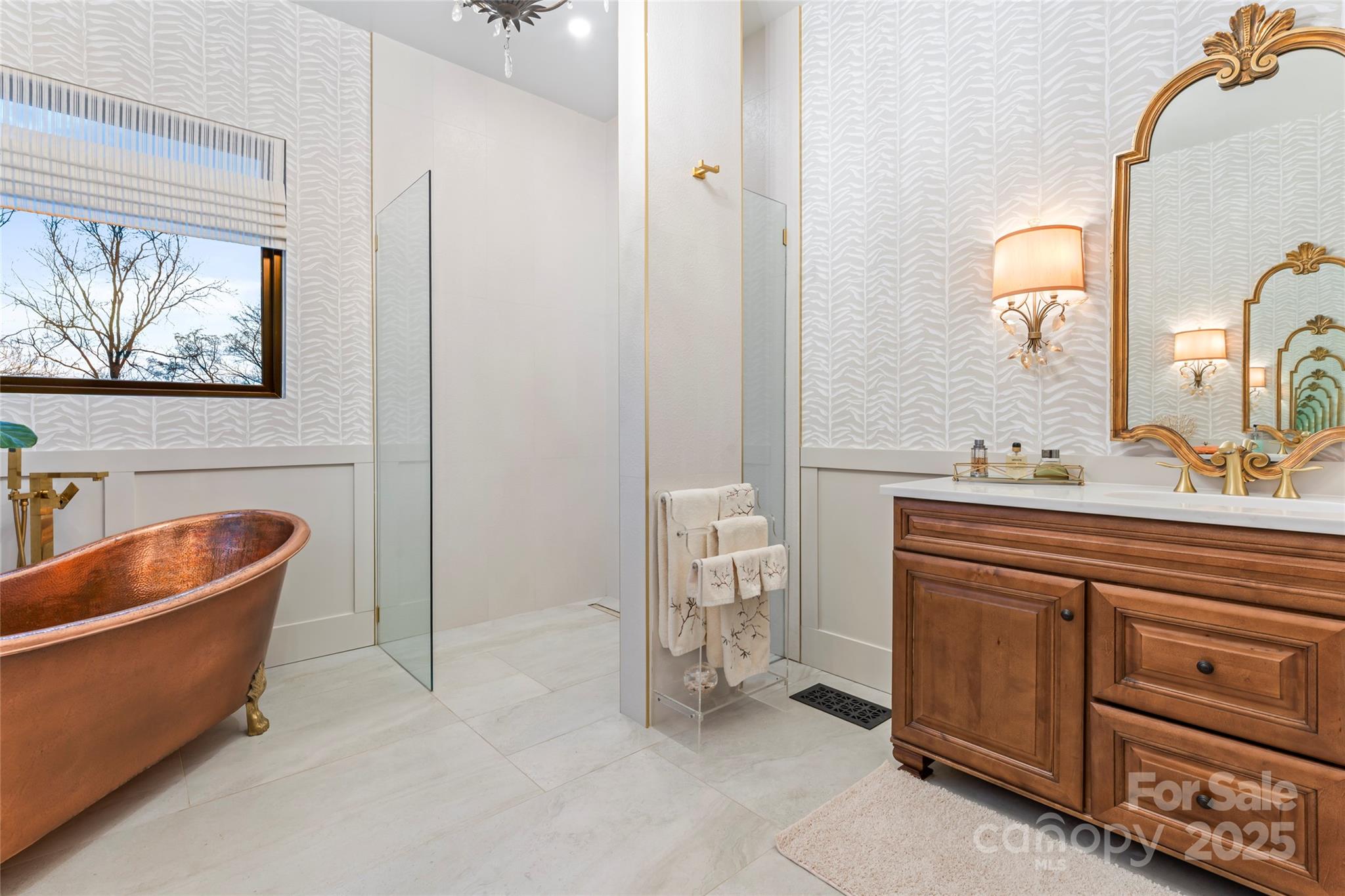 Essex Pointe - Residential