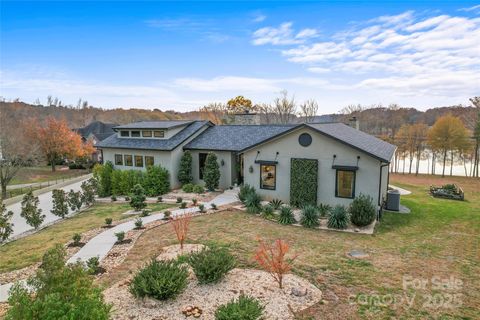 Photo of 1317 St Regis Court, Monroe, NC 28110 (MLS # 4324987)