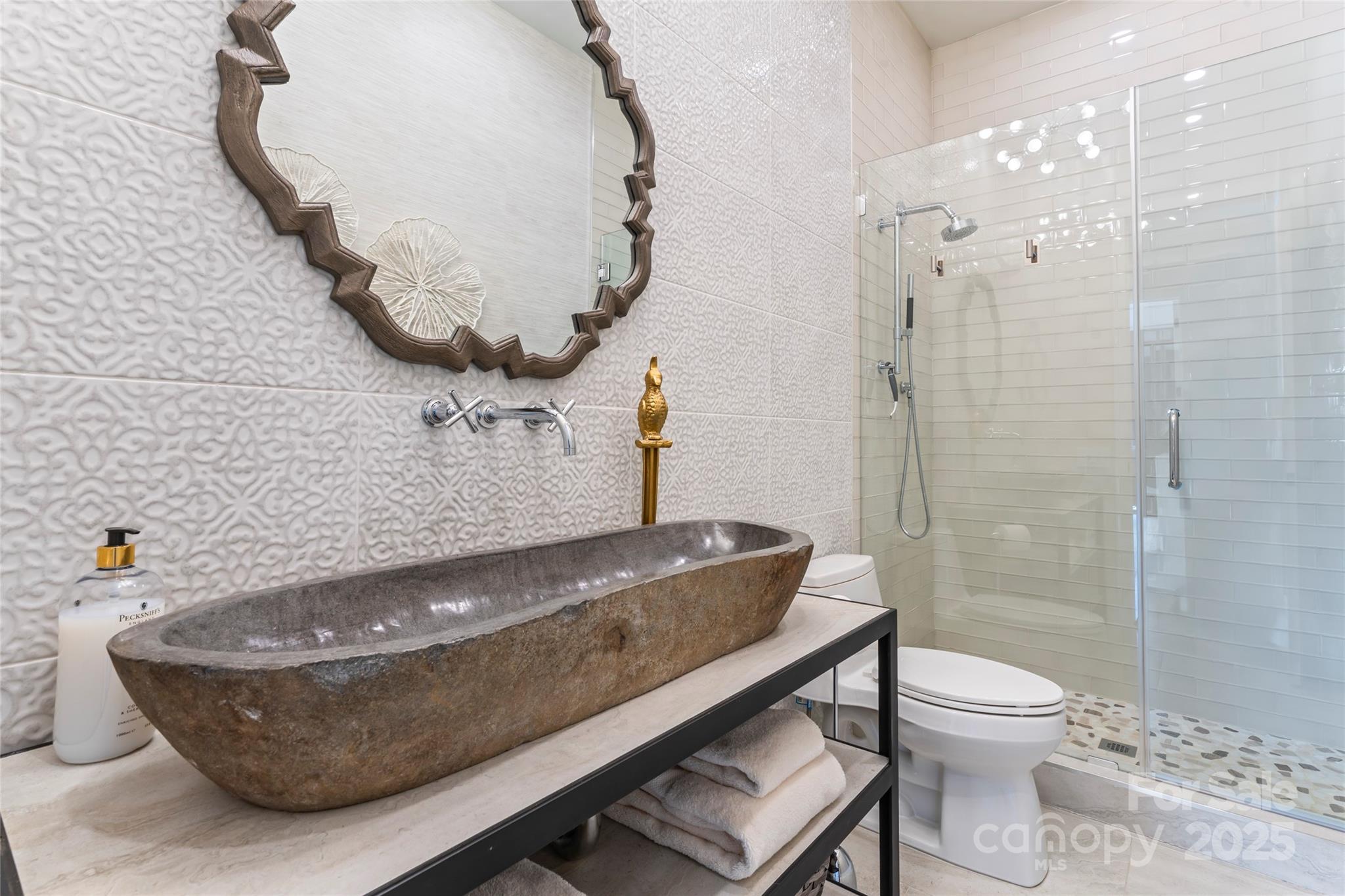 Essex Pointe - Residential