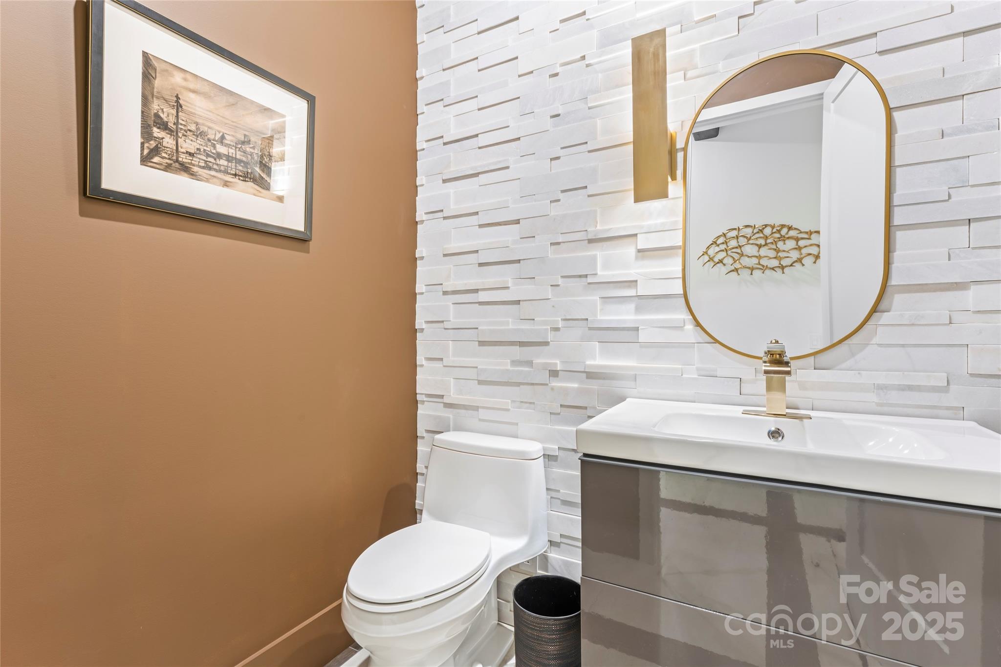 Essex Pointe - Residential