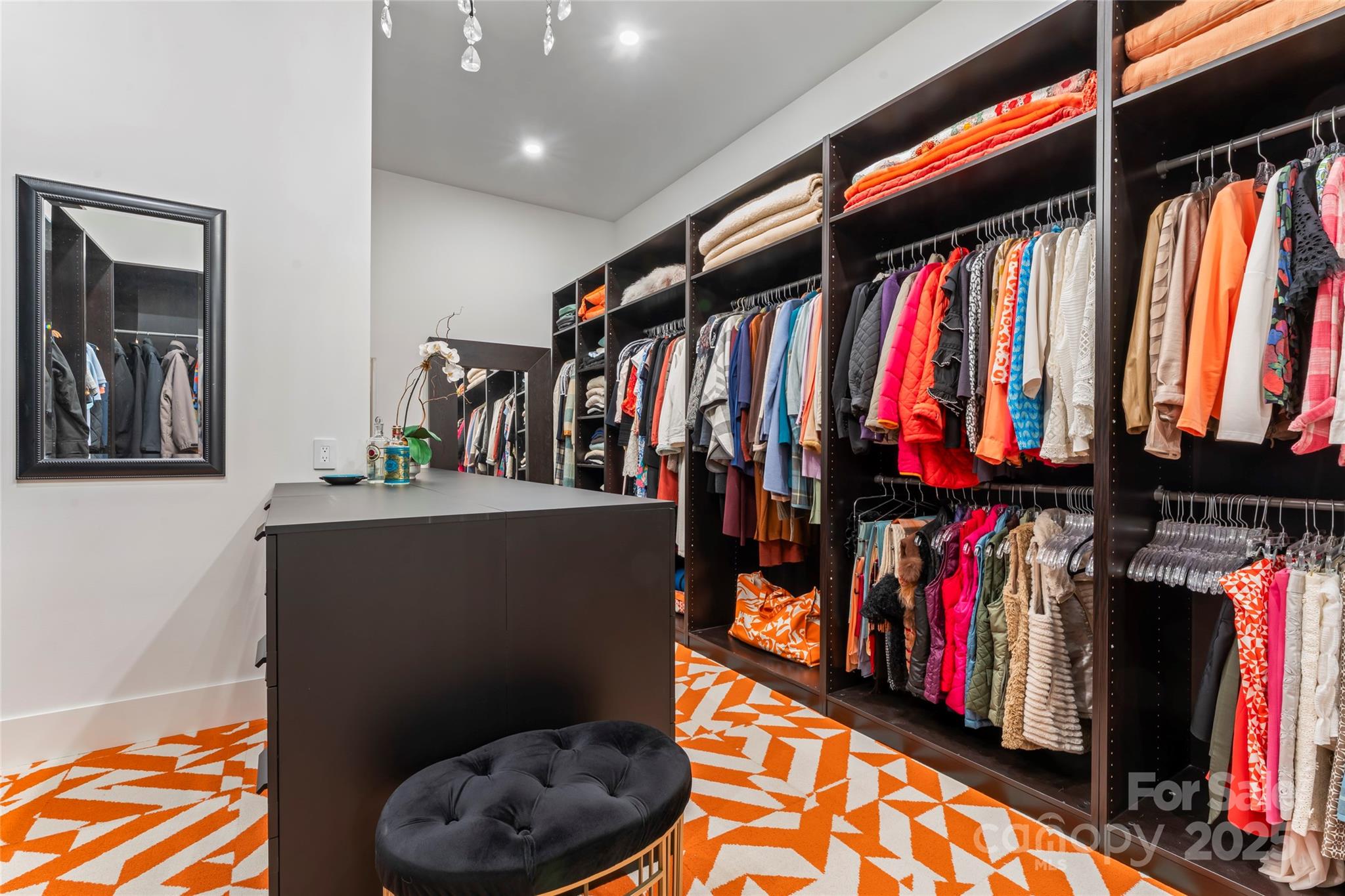 Essex Pointe - Residential