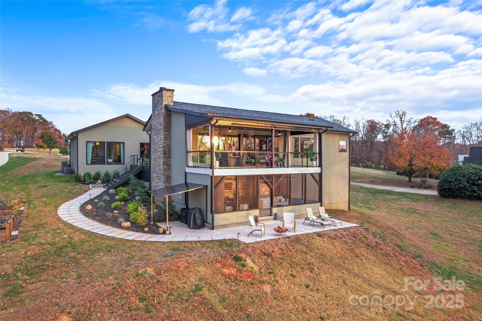 Essex Pointe - Residential