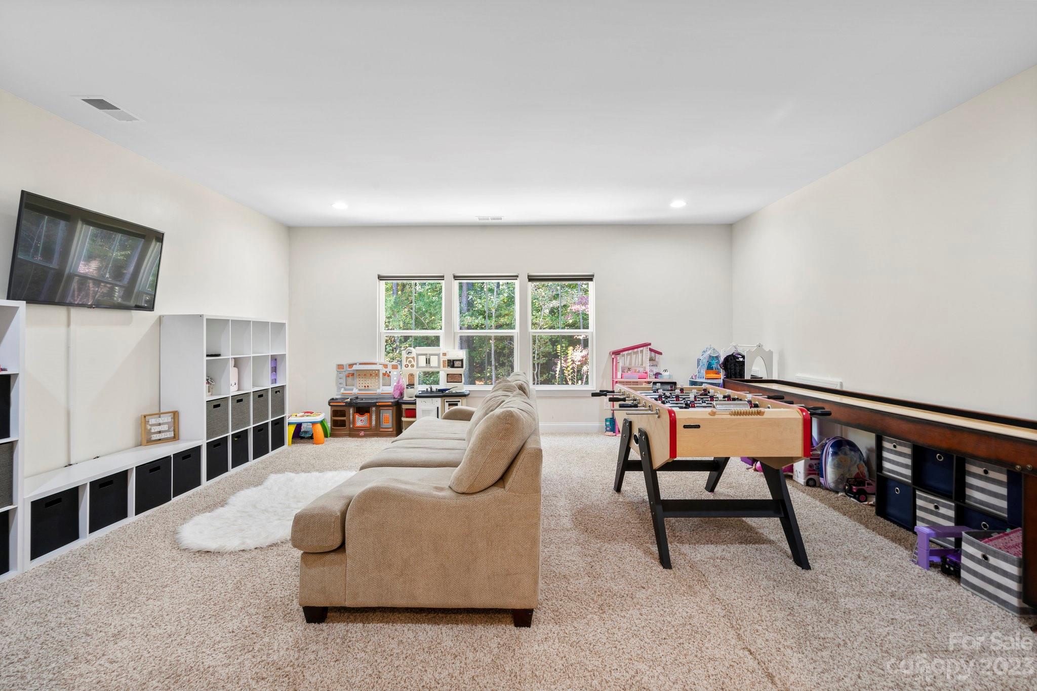 Falls Cove - Residential