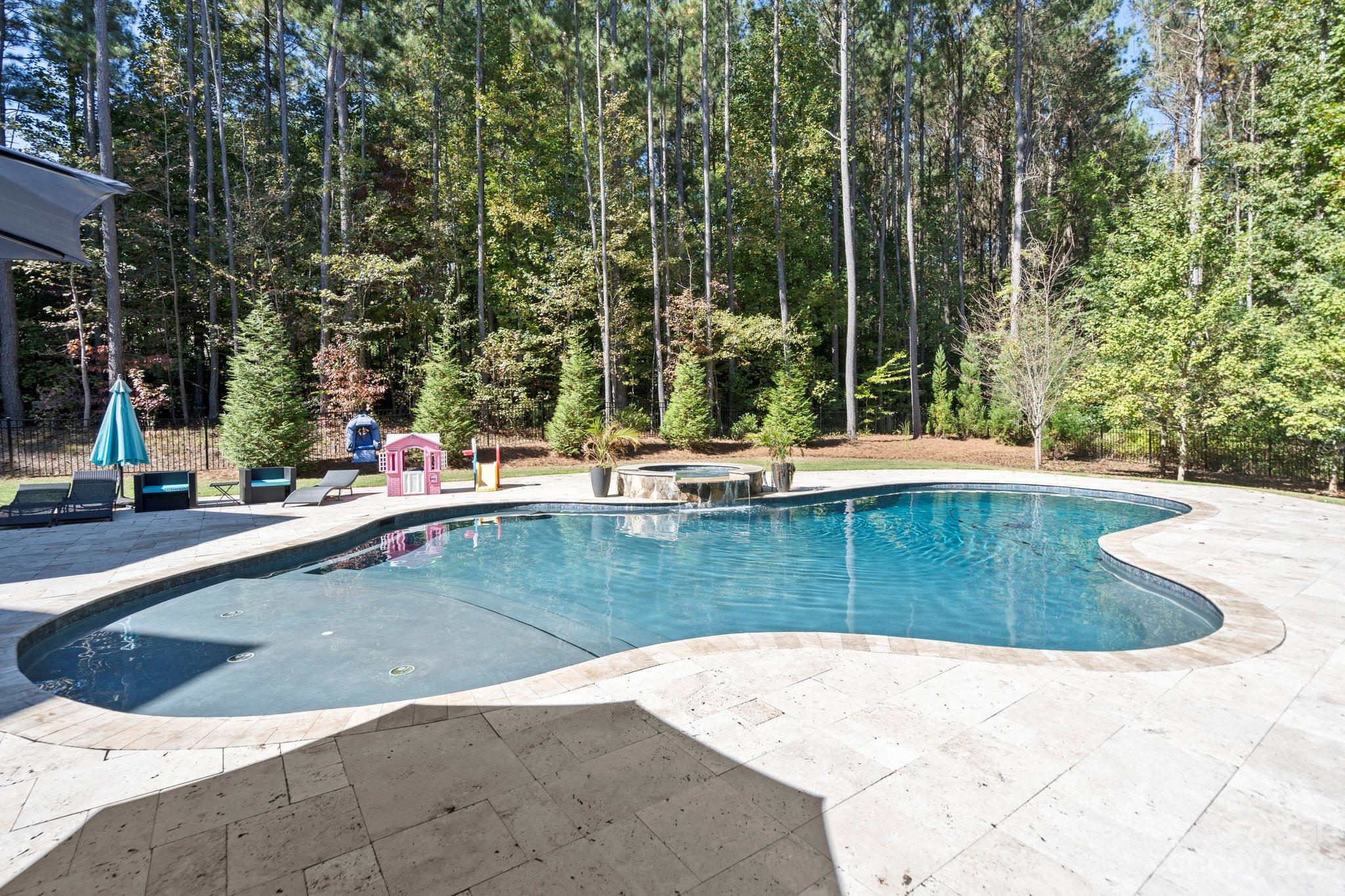 Falls Cove - Residential