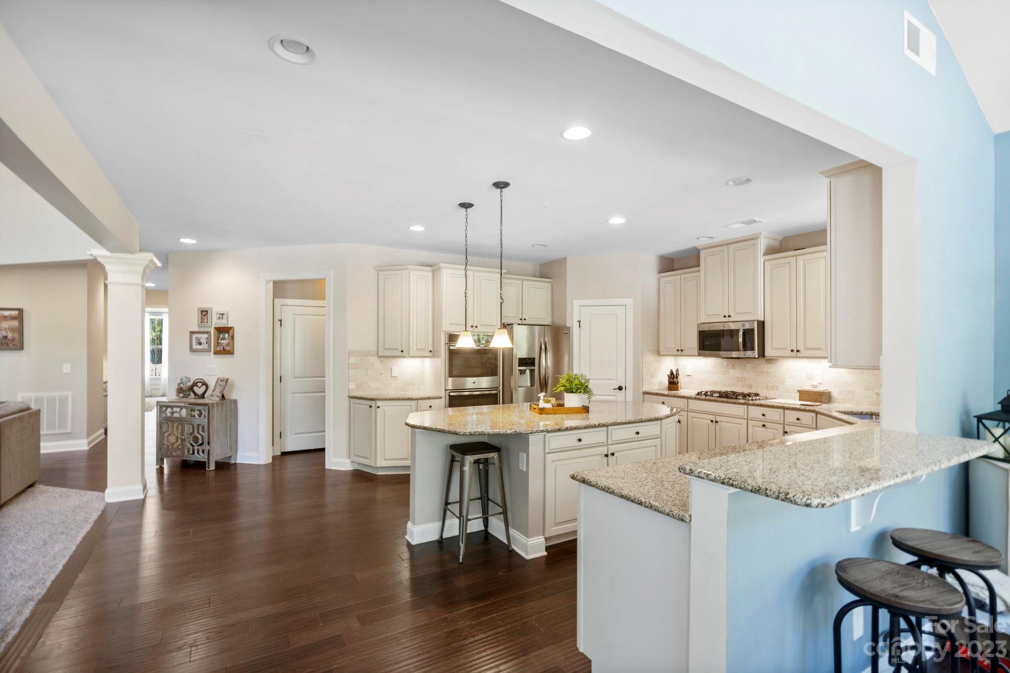 Falls Cove - Residential