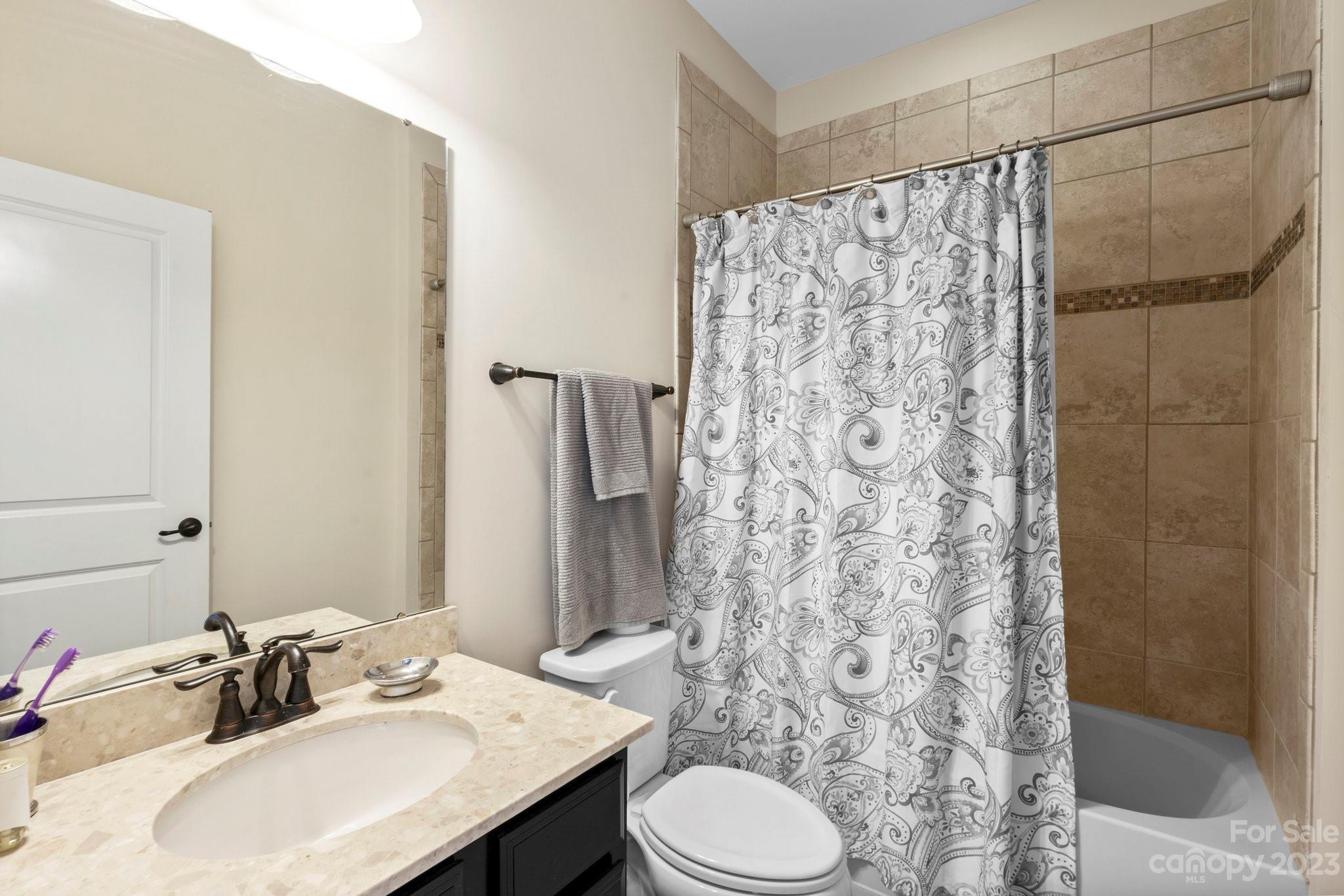 Falls Cove - Residential