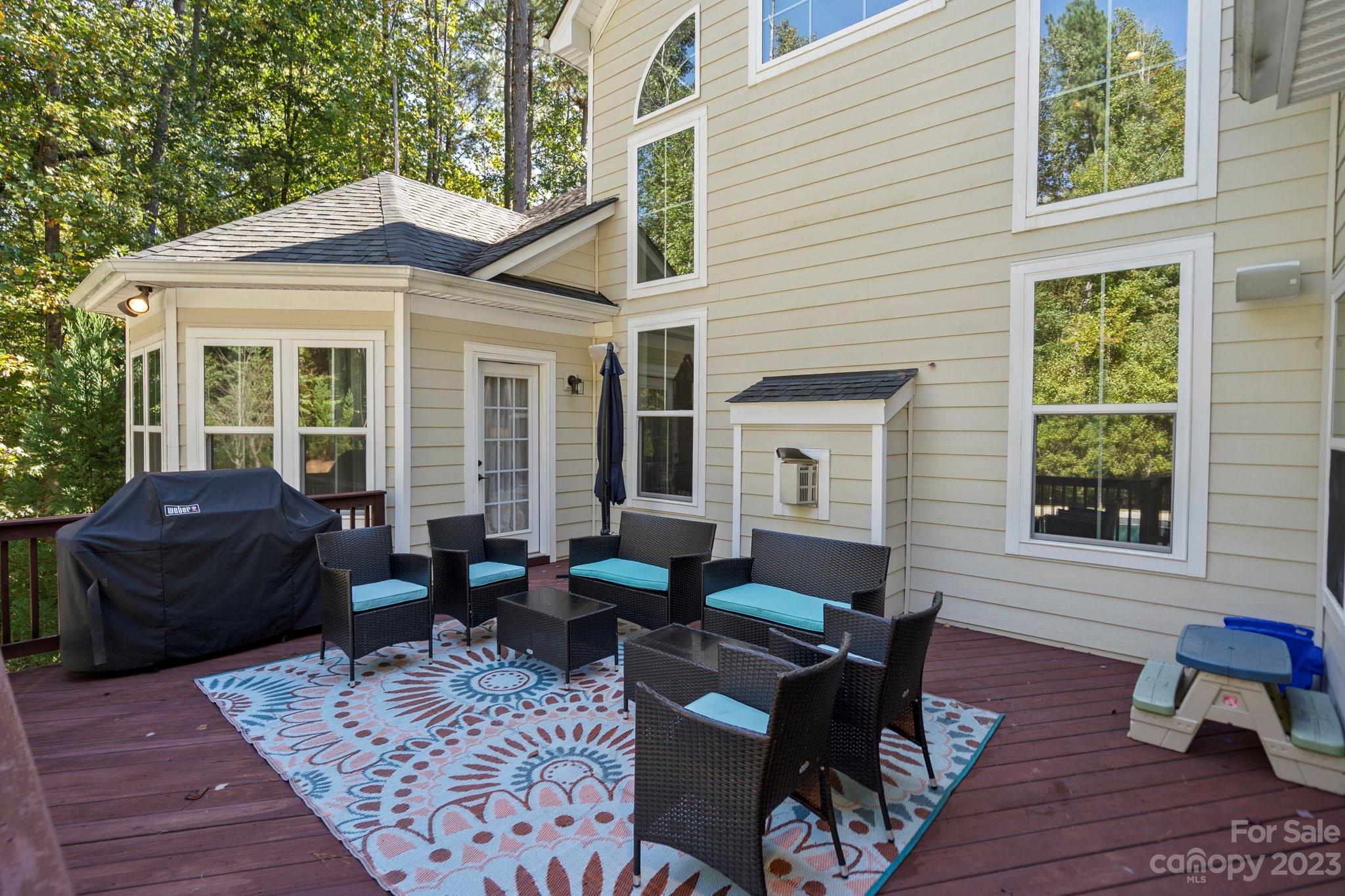 Falls Cove - Residential