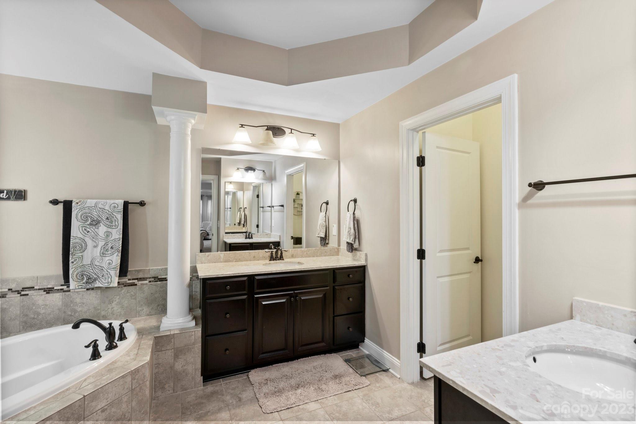 Falls Cove - Residential