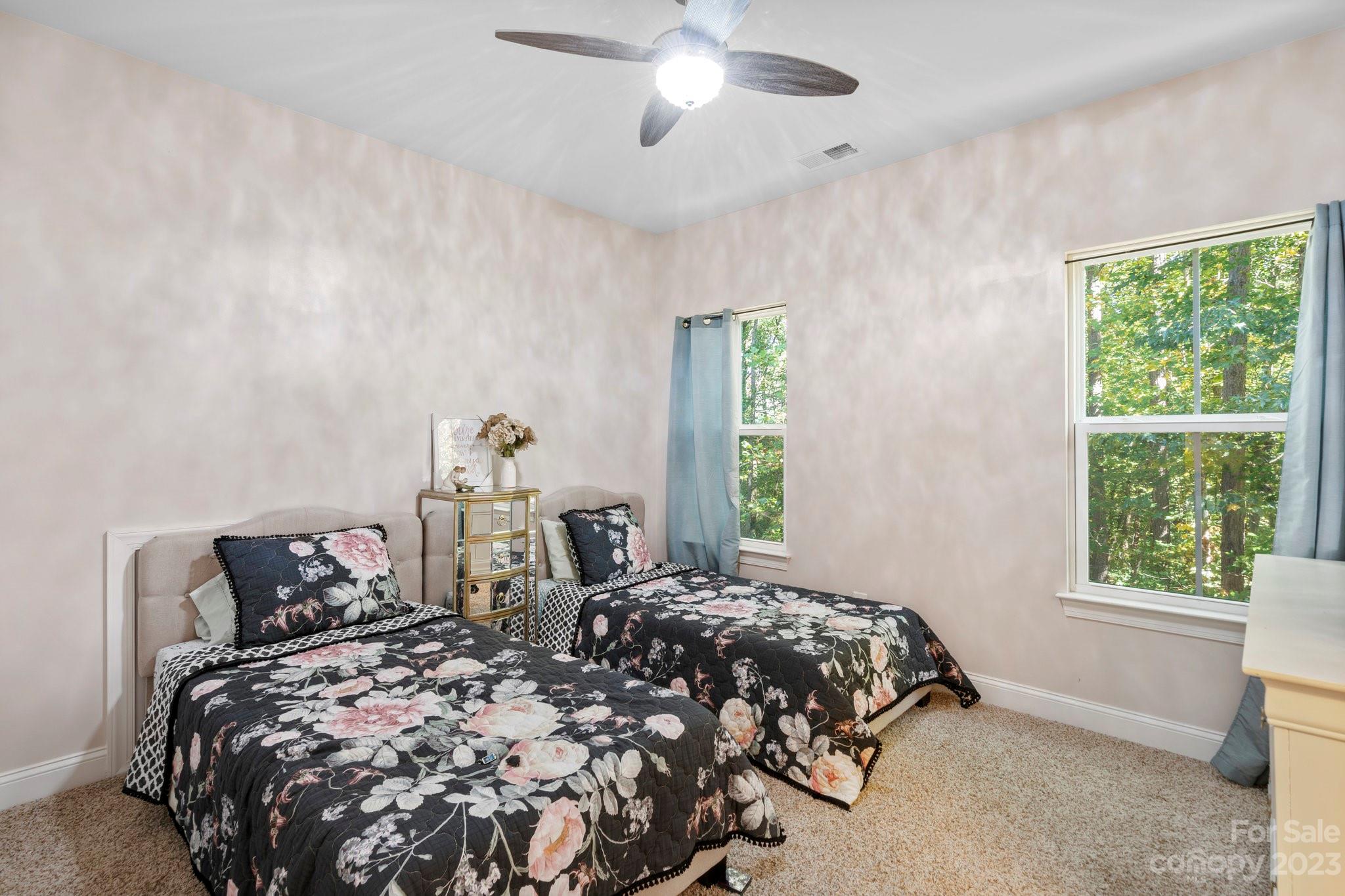 Falls Cove - Residential