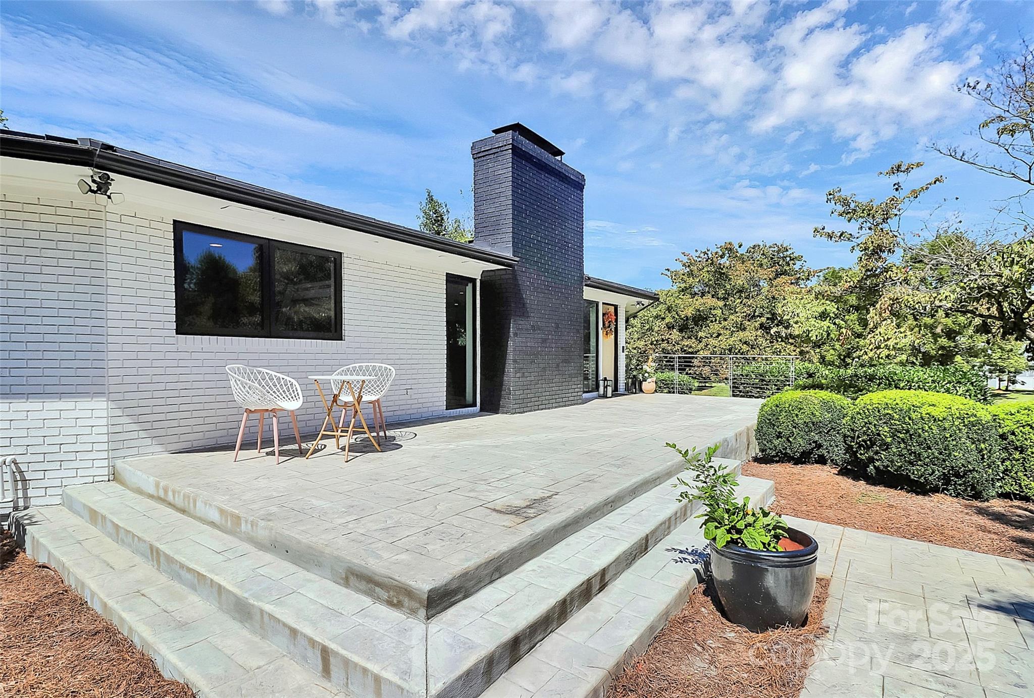 205 Wescot Drive NW