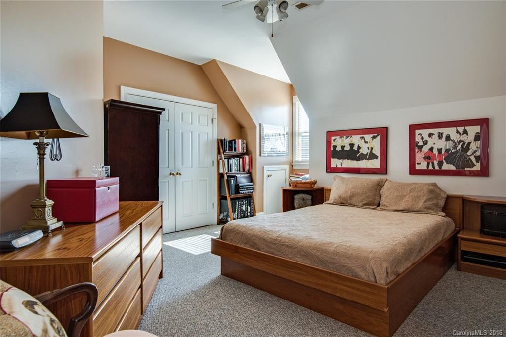 Regent Park - Residential