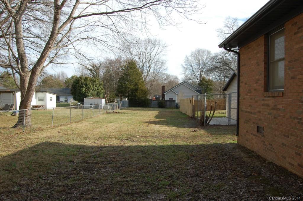 Cherokee Woods - Residential