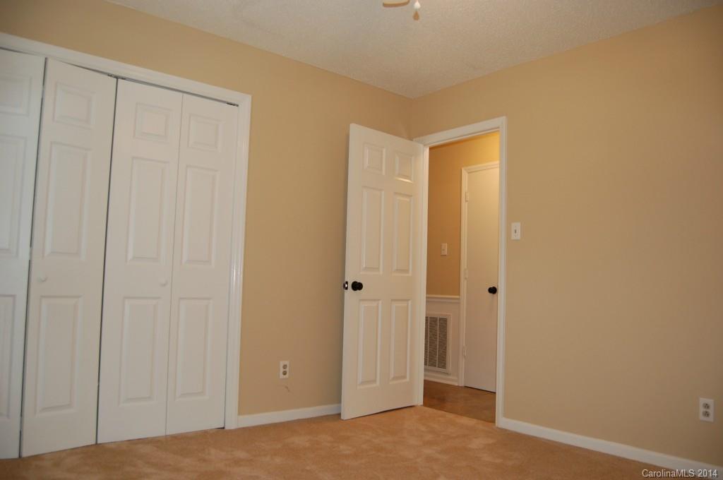 Cherokee Woods - Residential