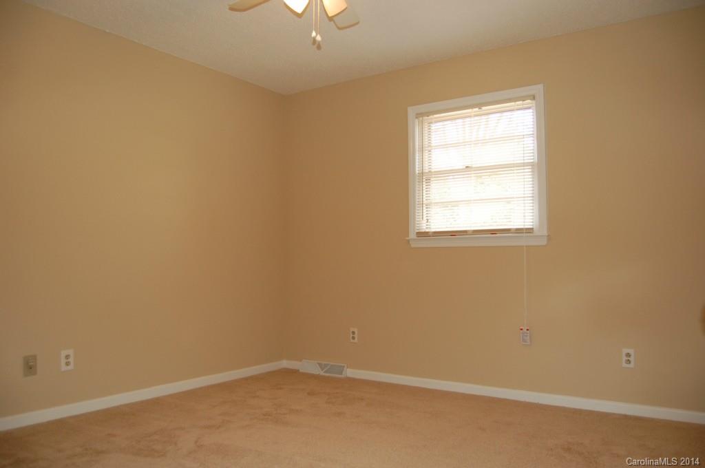 Cherokee Woods - Residential