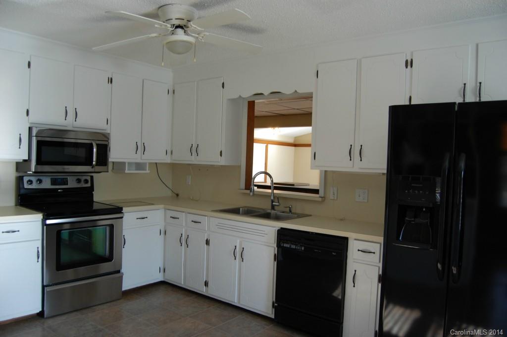 Cherokee Woods - Residential