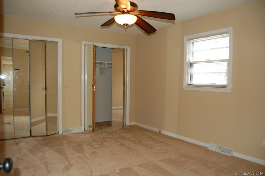 Cherokee Woods - Residential