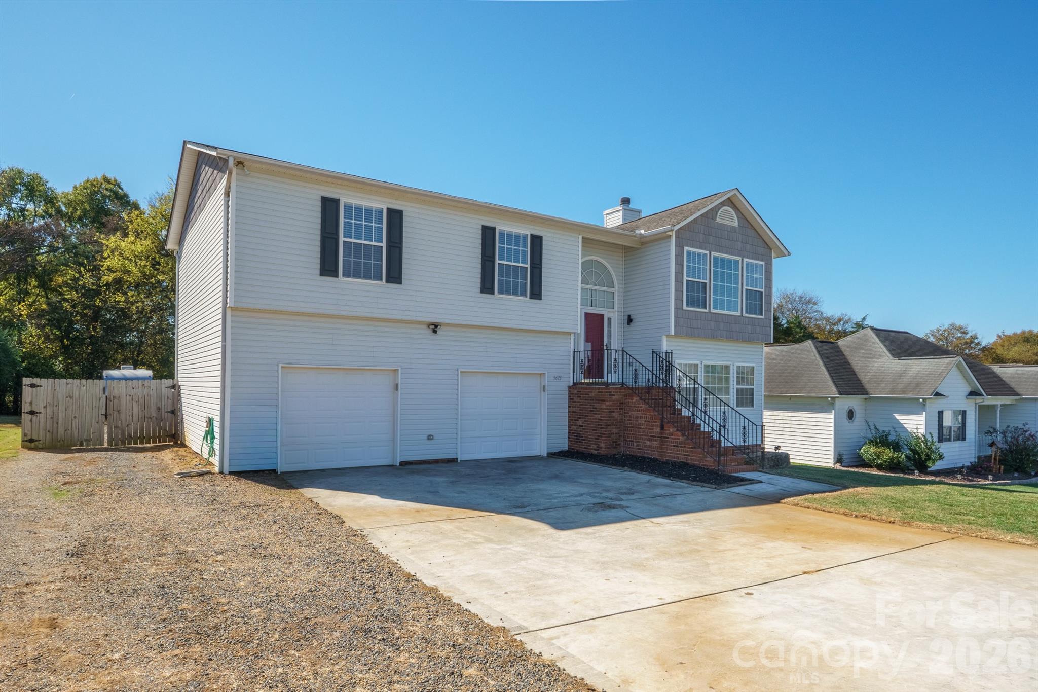 3673 Farm Lake Drive SW