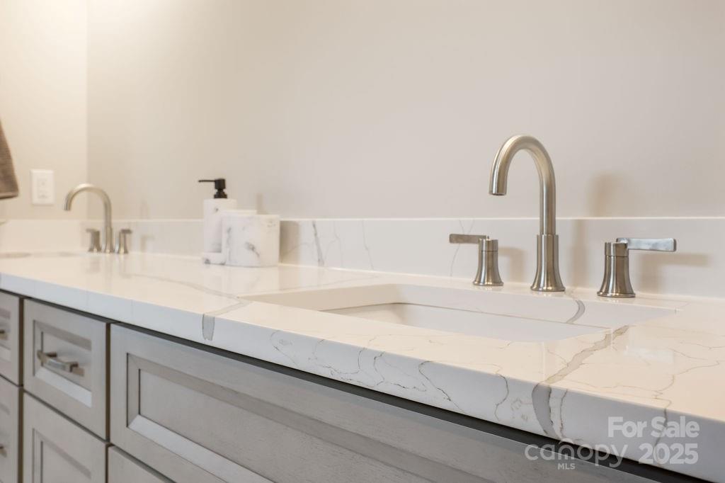 Pinnacle at Arabella Heights - Residential