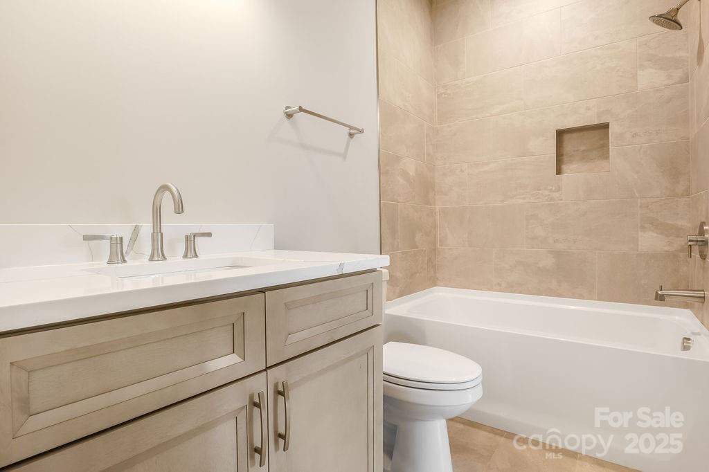 Pinnacle at Arabella Heights - Residential