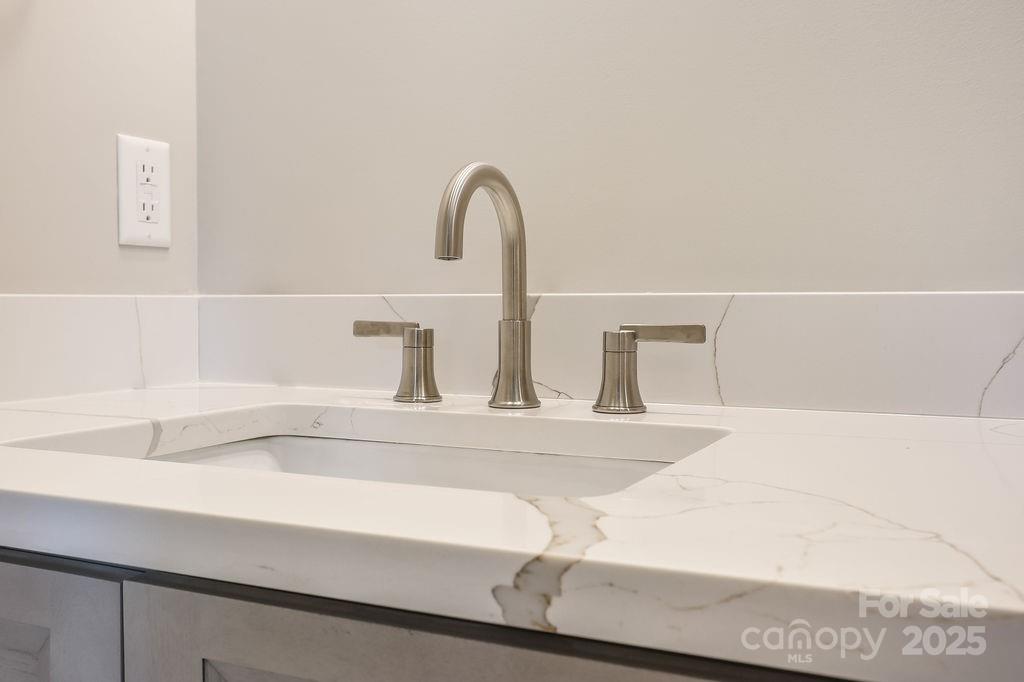 Pinnacle at Arabella Heights - Residential