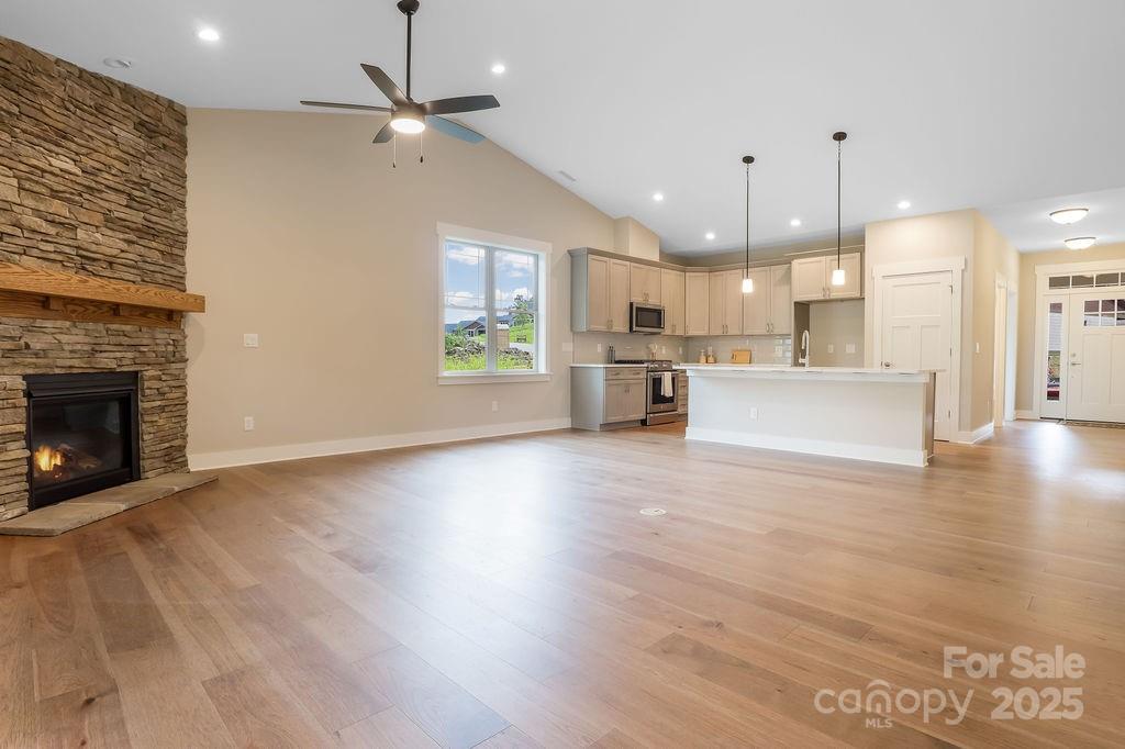 Pinnacle at Arabella Heights - Residential