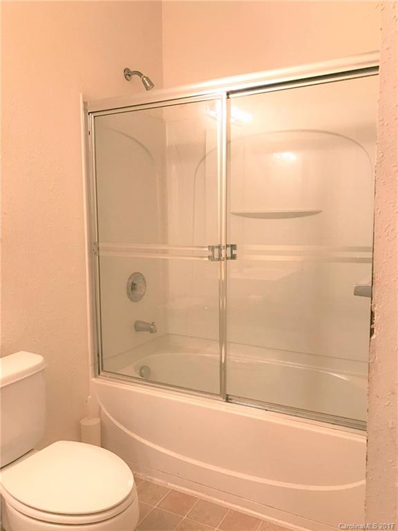 Longview Oaks - Residential