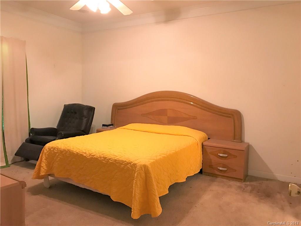 Longview Oaks - Residential