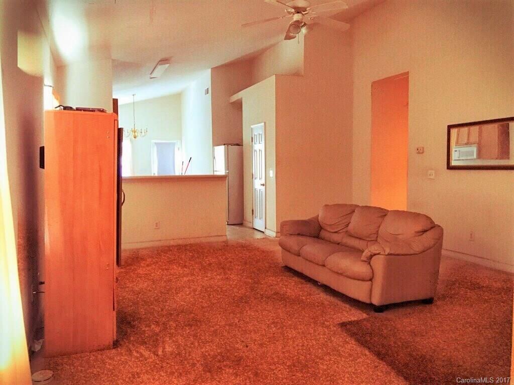 Longview Oaks - Residential