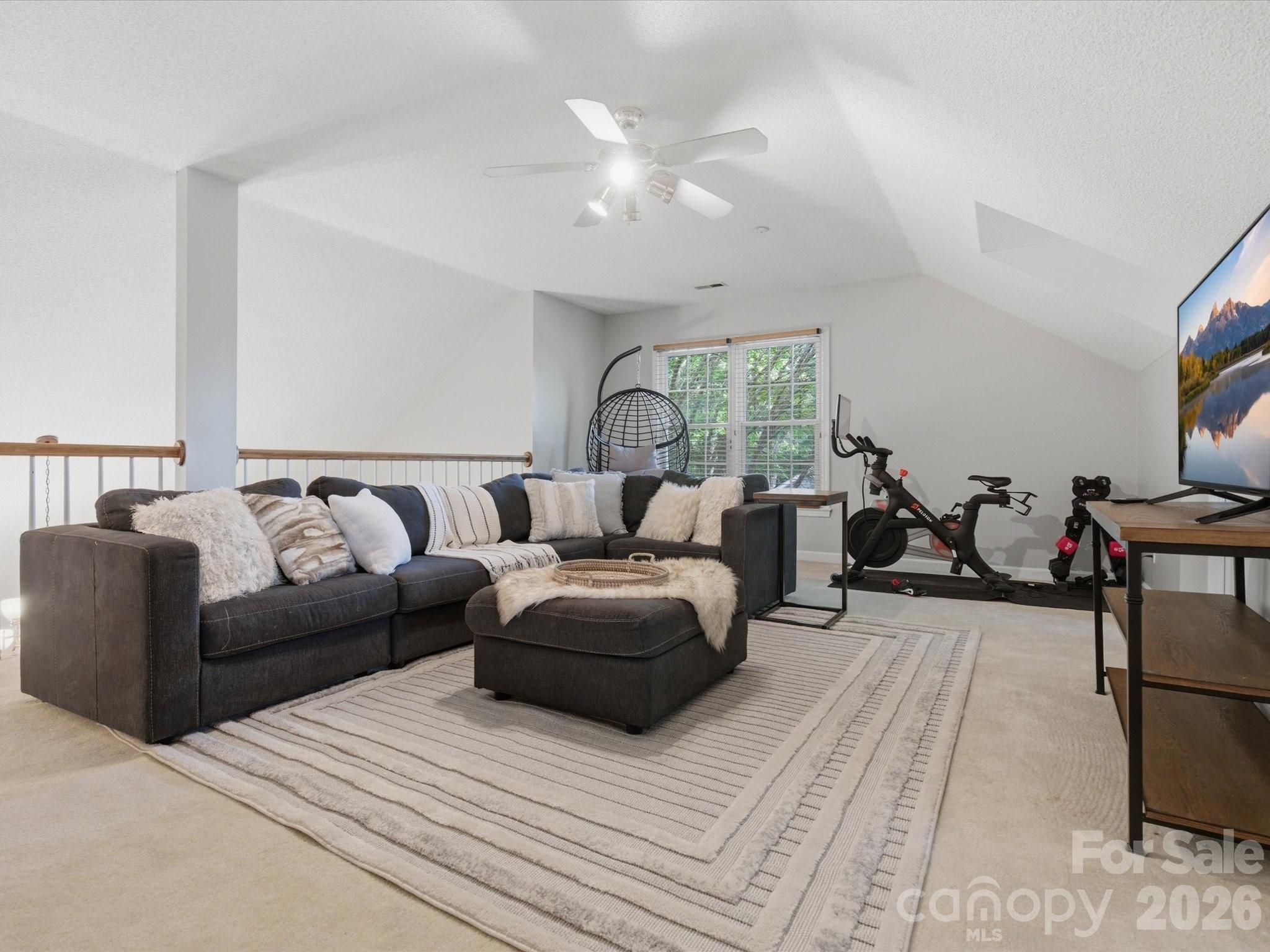 Hunters Gate - Residential
