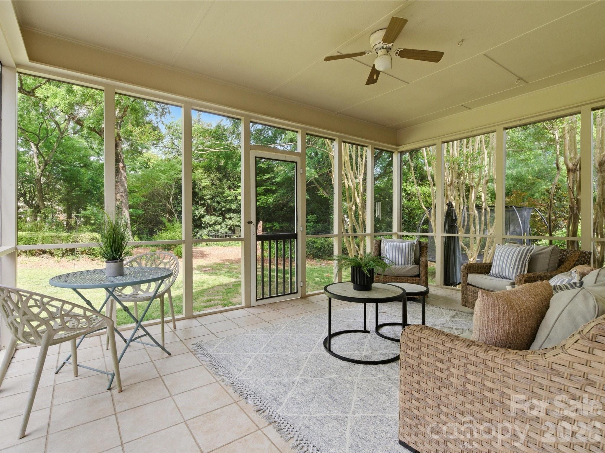 Hunters Gate - Residential