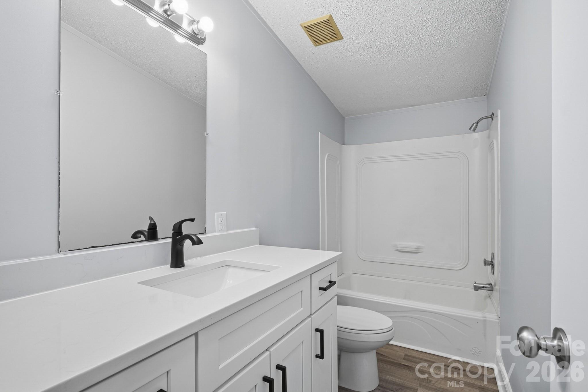 Poplar Glen - Residential