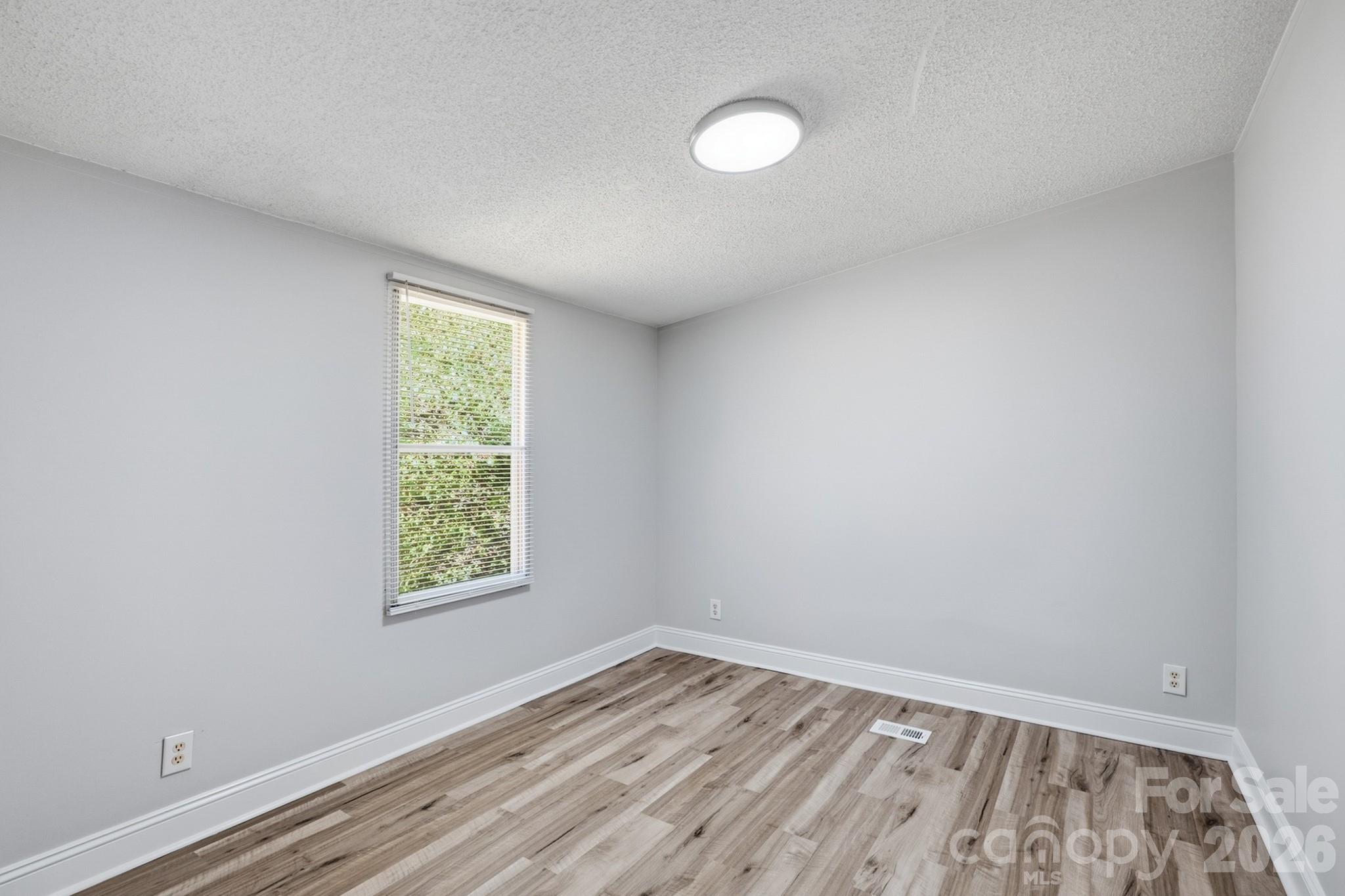 Poplar Glen - Residential