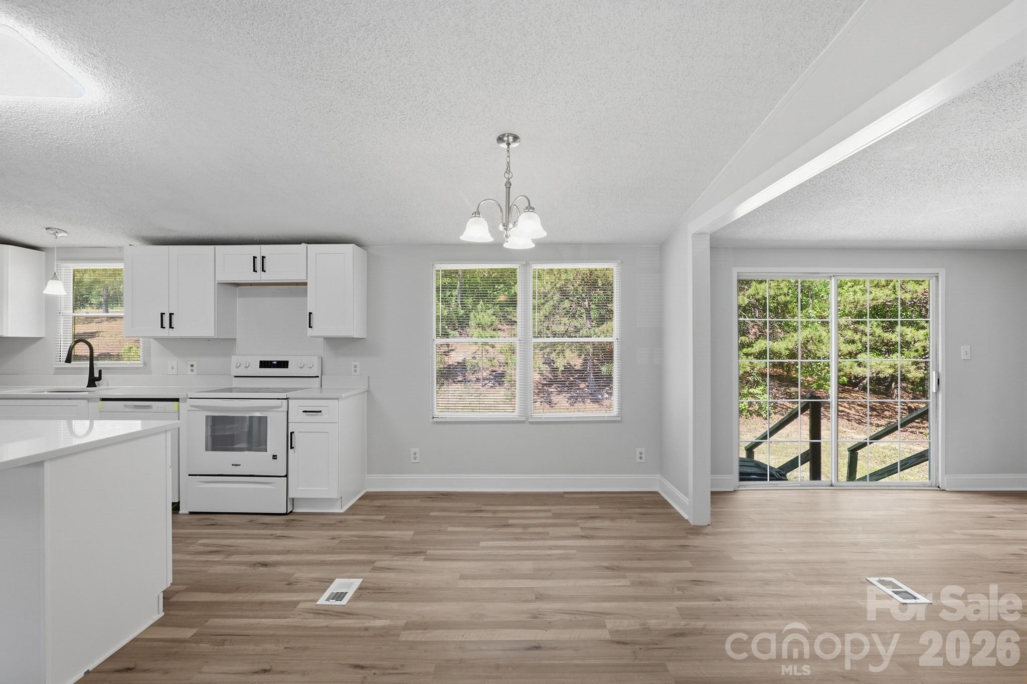 Poplar Glen - Residential