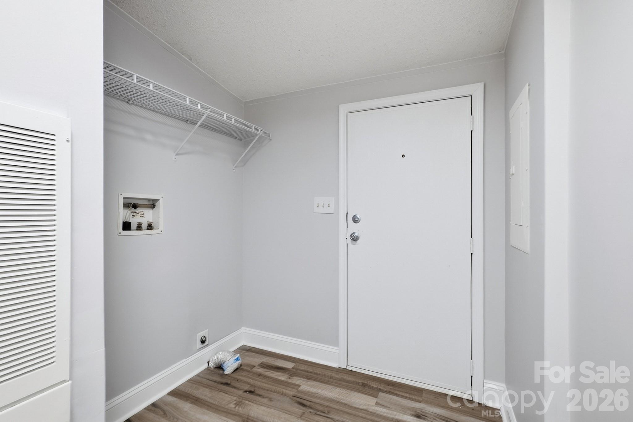 Poplar Glen - Residential