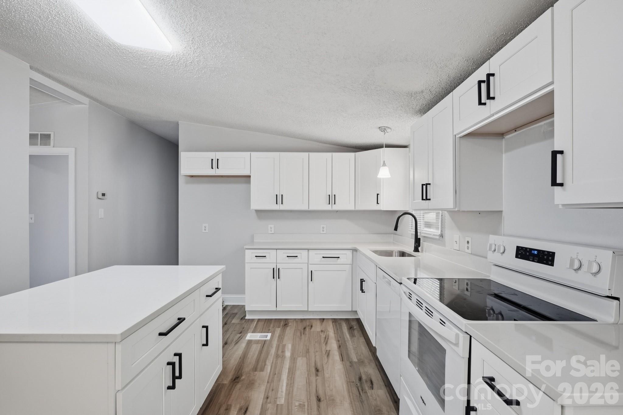 Poplar Glen - Residential
