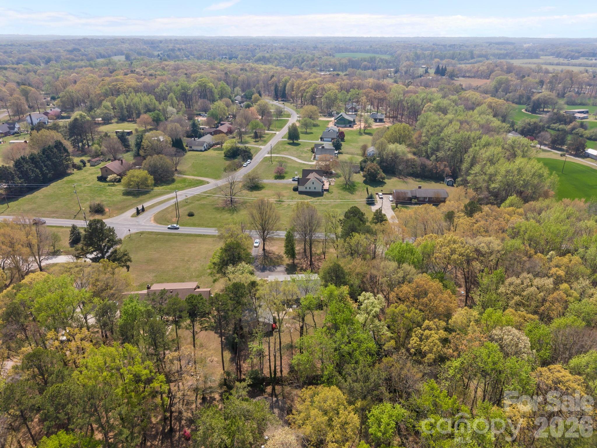 WHITE OAKS - Residential