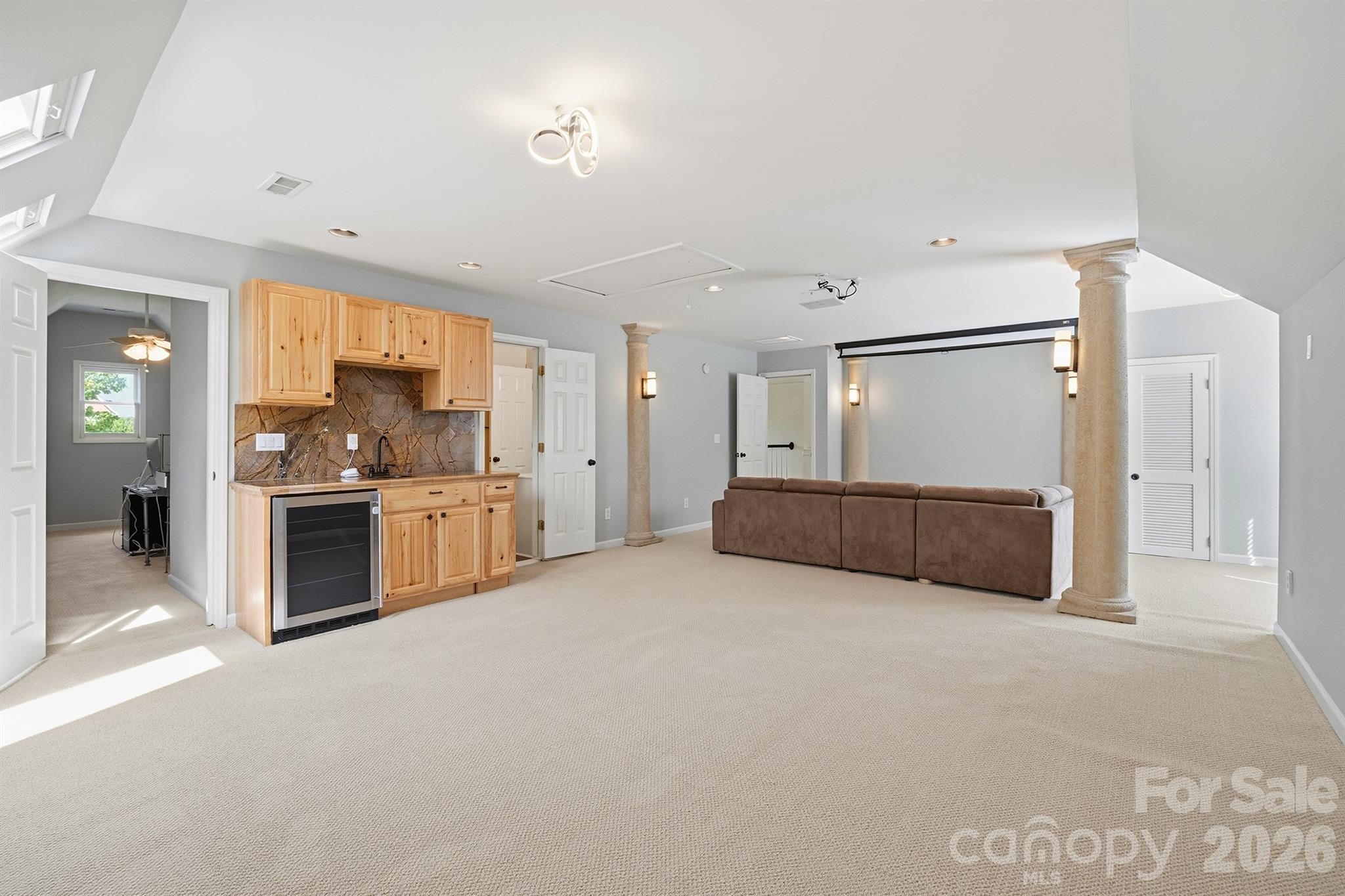 The Hamptons - Residential