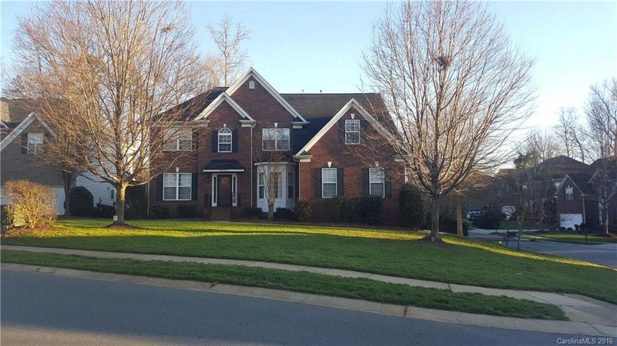 Gorgeous home in desirable golf course community of Northstone. Features a downstairs guest suite, dining room, office and large open kitchen/breakfast and greatroom. Walk out your back onto your back deck made of composite materials that will last overlooking your beautiful saltwater pool.