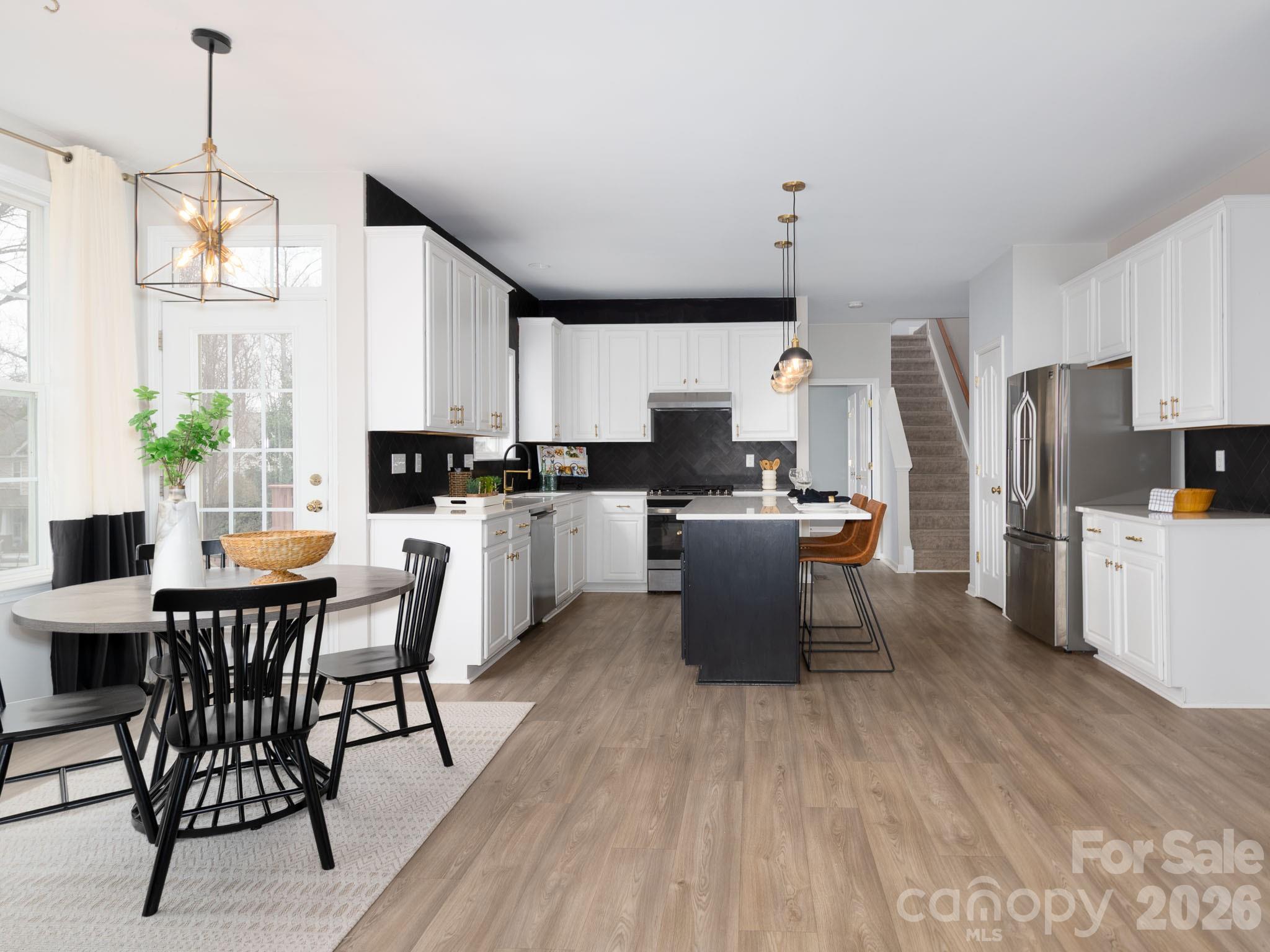 Gates At Waterside - Residential