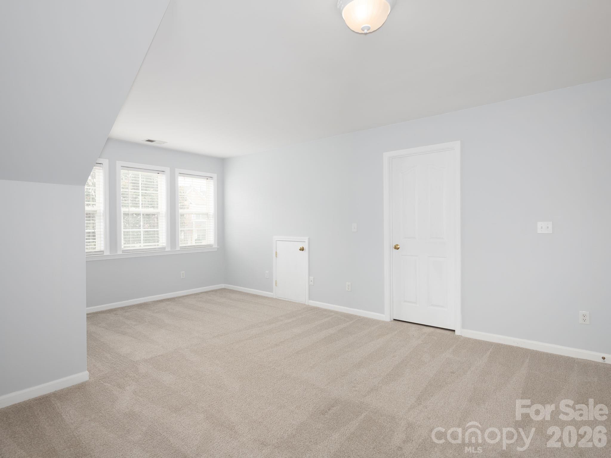 Gates At Waterside - Residential