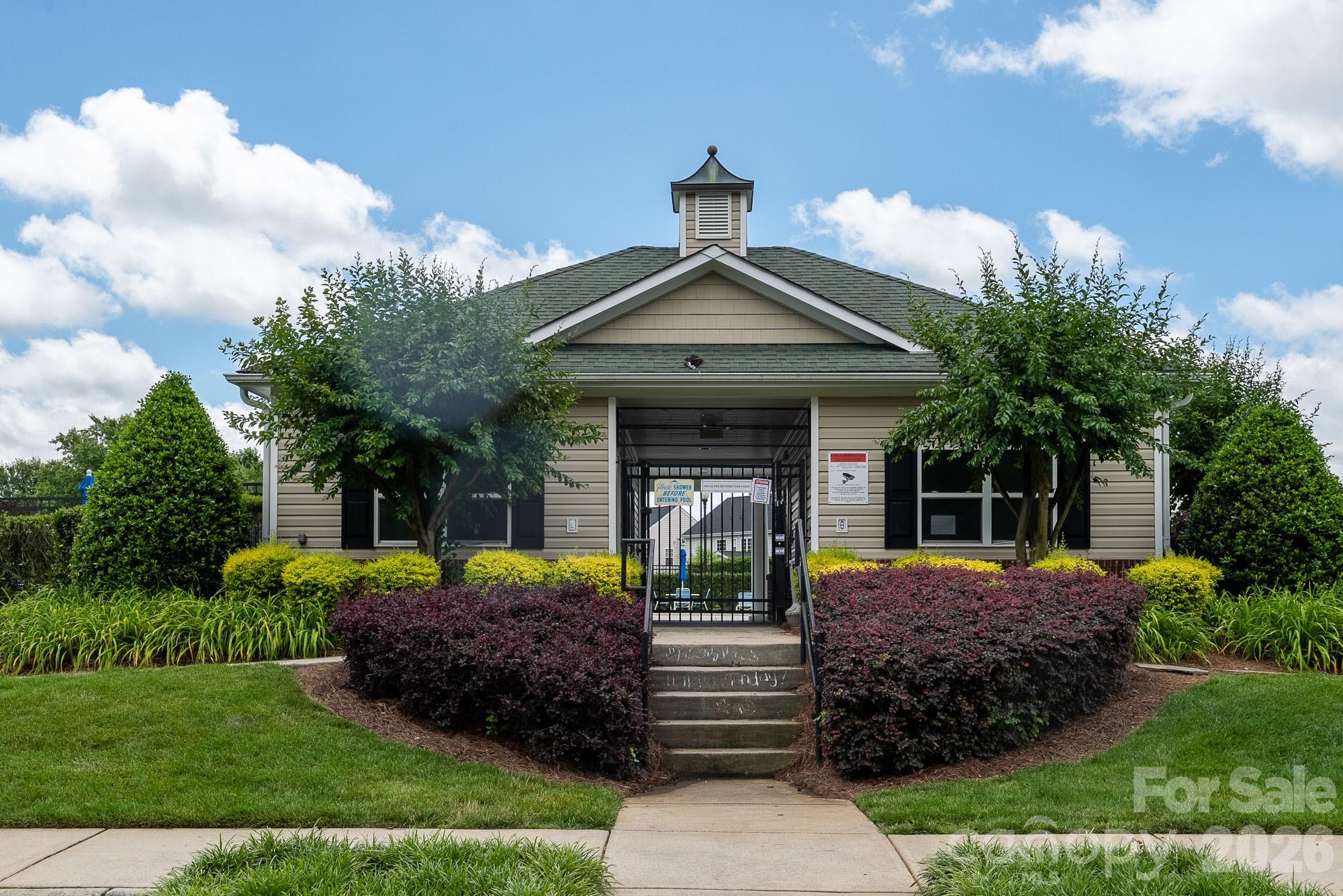 Gates At Waterside - Residential