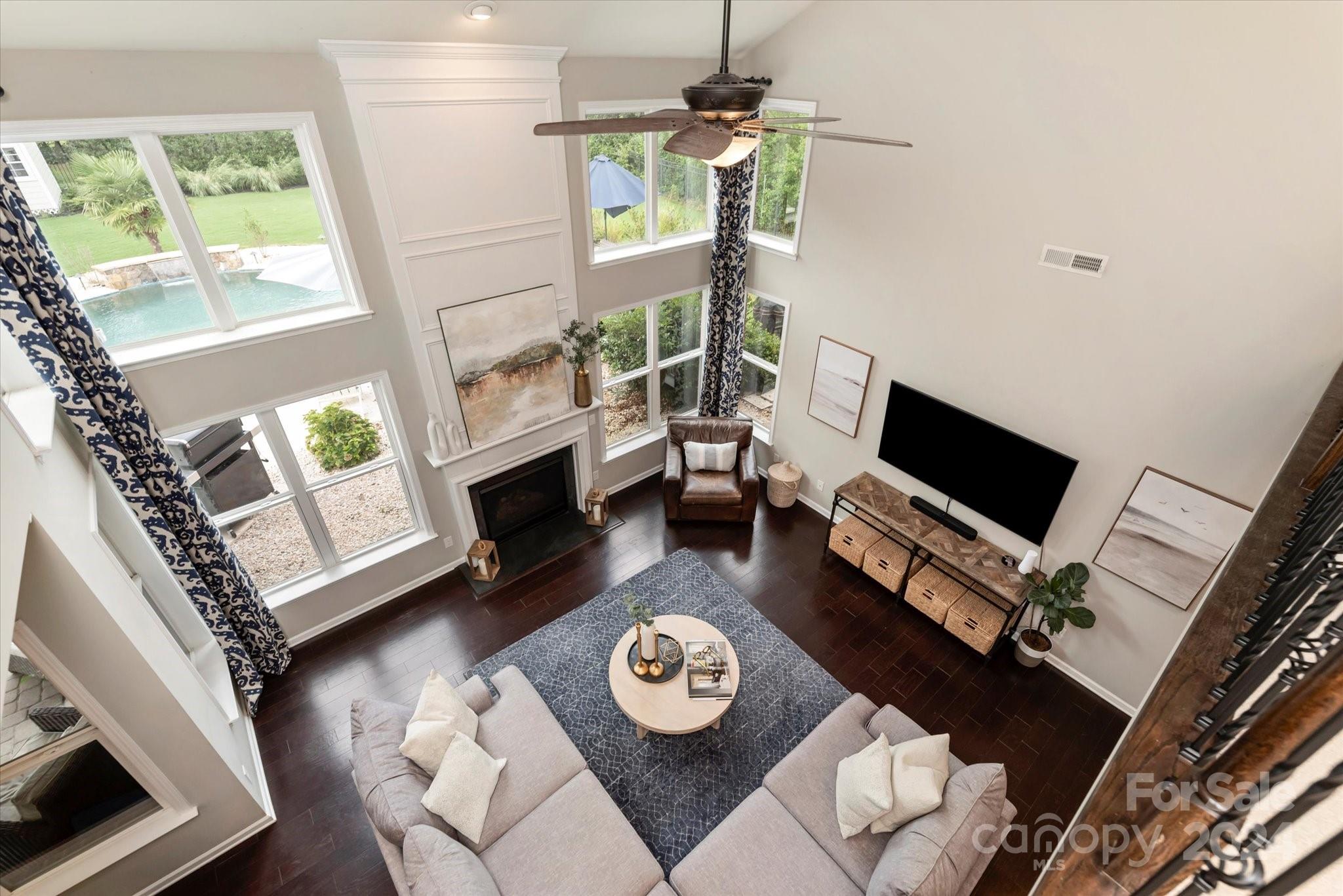 The Chimneys of Marvin - Residential