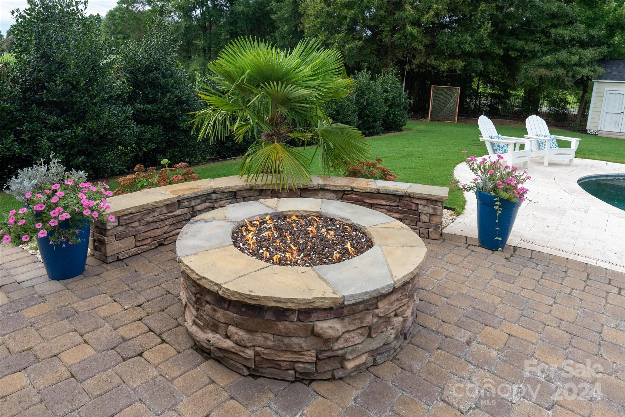 The Chimneys of Marvin - Residential