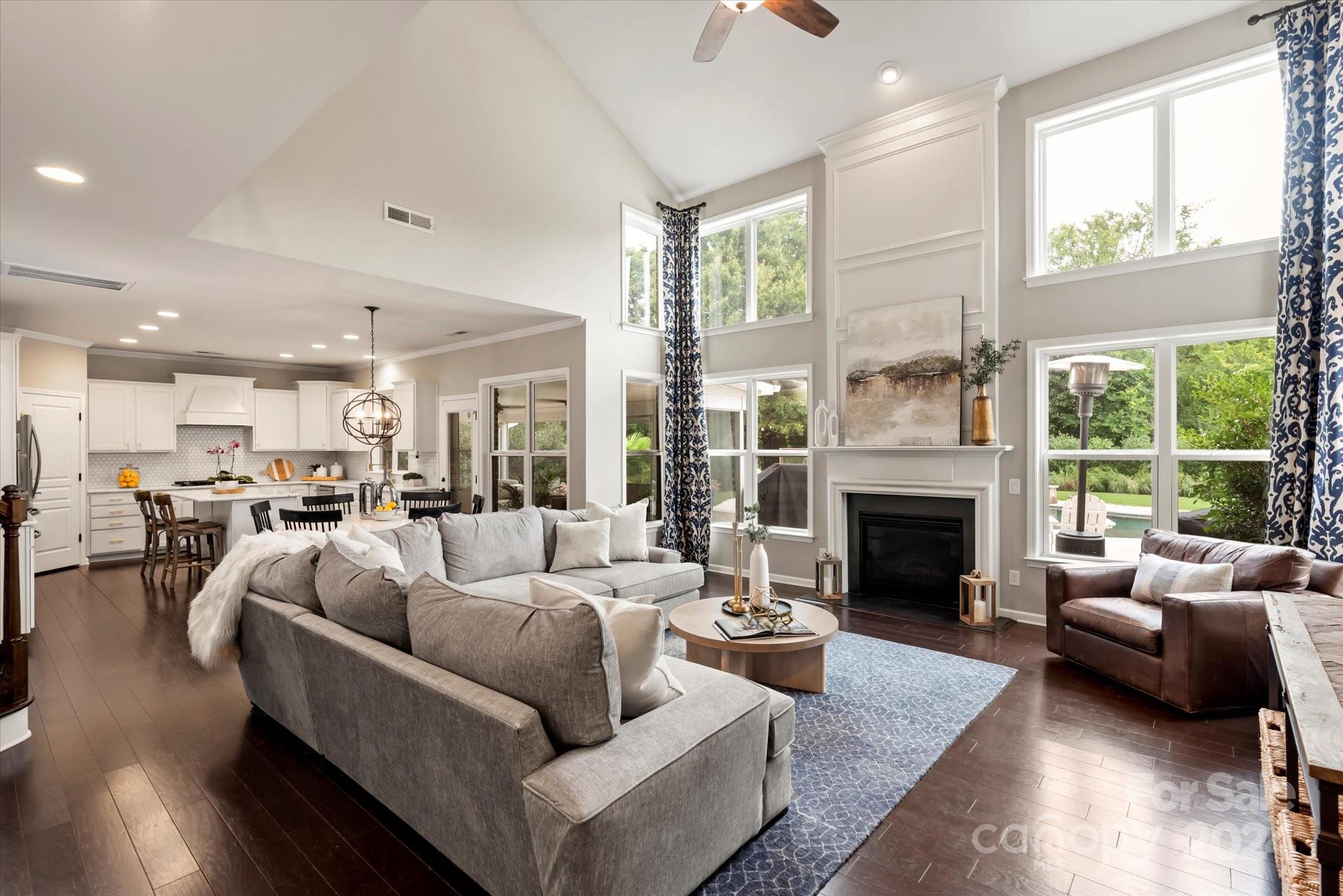 The Chimneys of Marvin - Residential