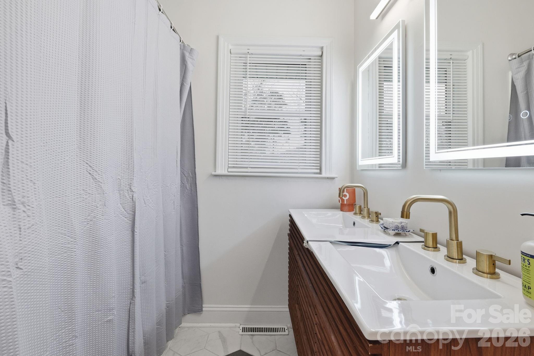 Westerly Hills - Residential