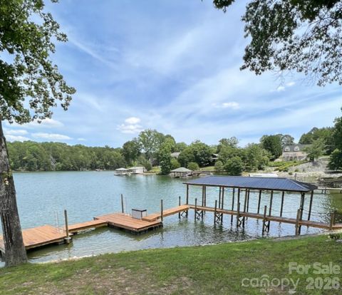 7176 Lynbrook Creek Road Denver NC 28037