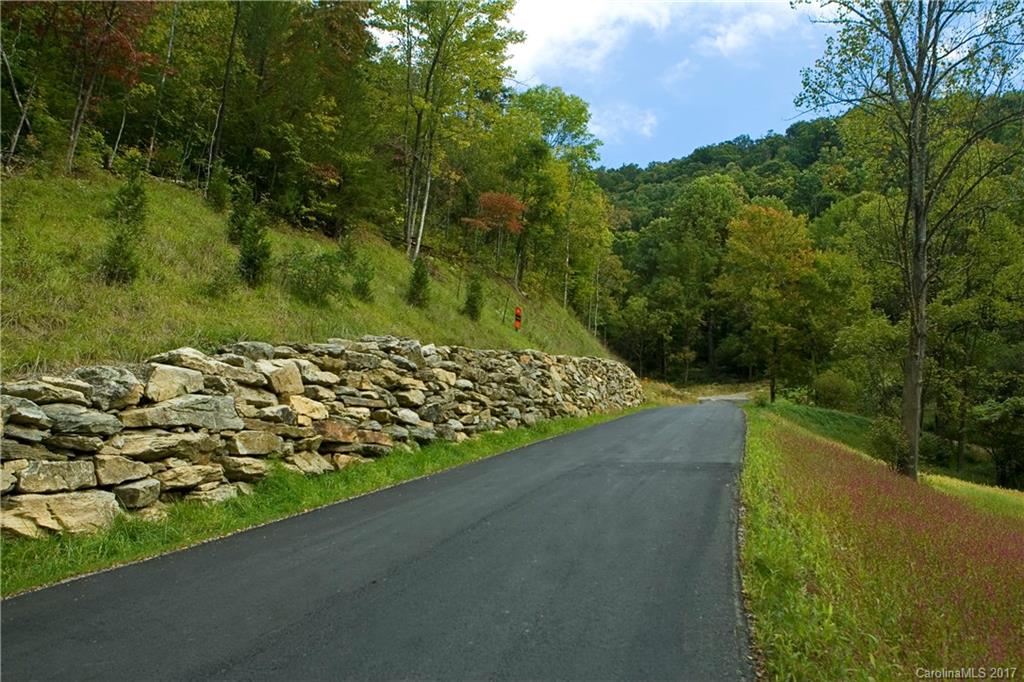 Mountain Traditions - Land